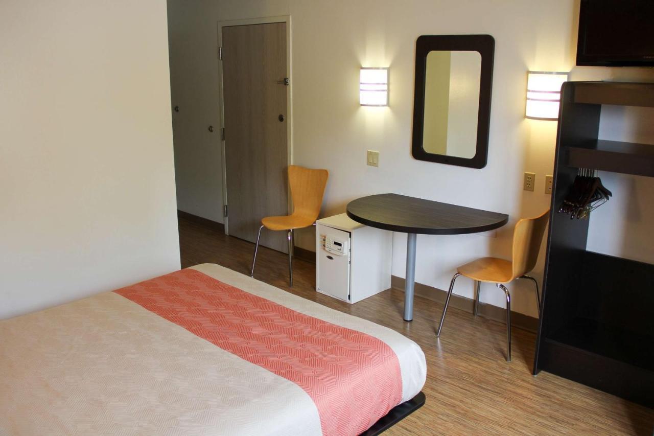 Motel 6-Milan, Oh - Sandusky Eksteriør bilde