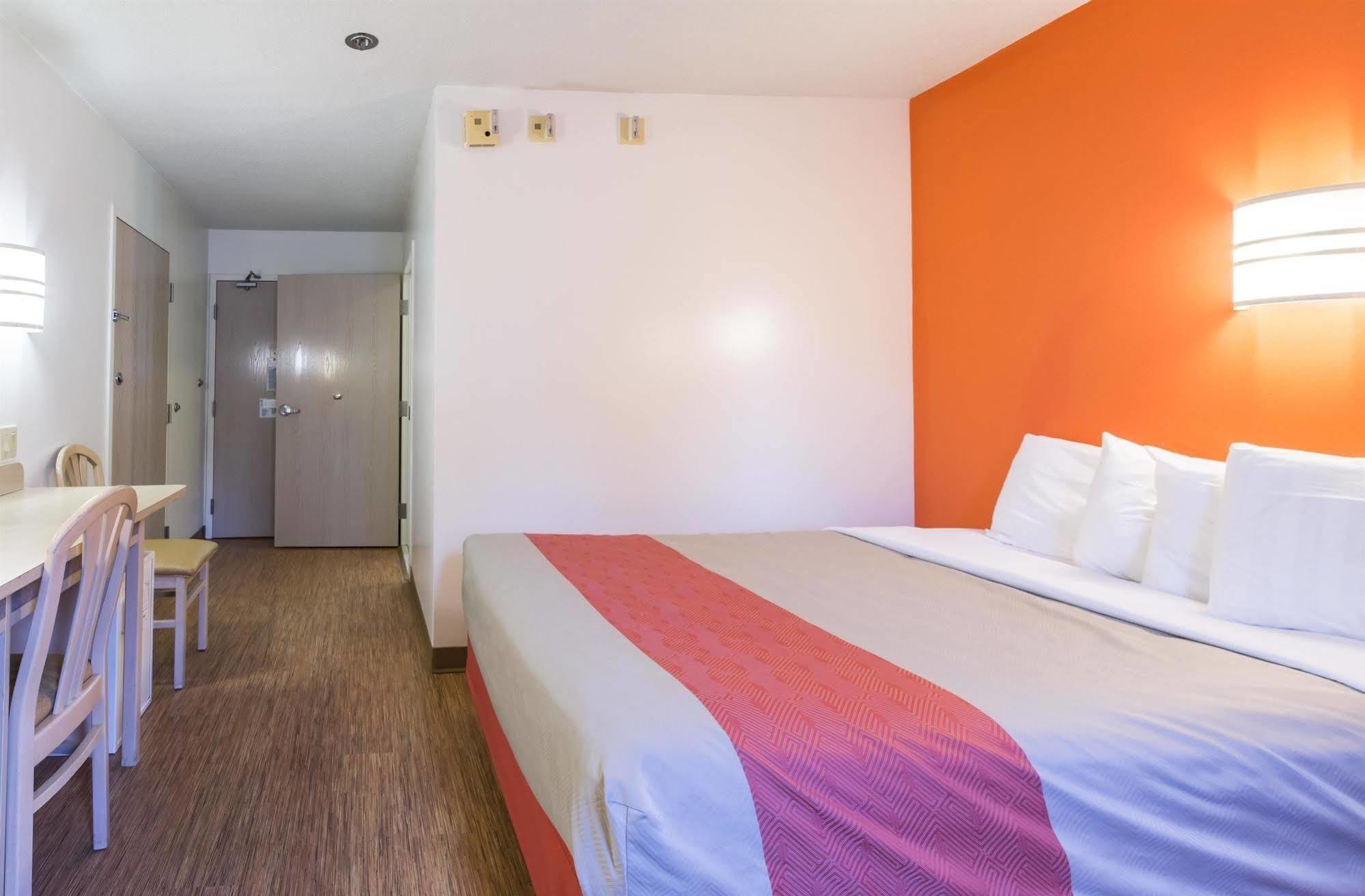 Motel 6-Milan, Oh - Sandusky Eksteriør bilde