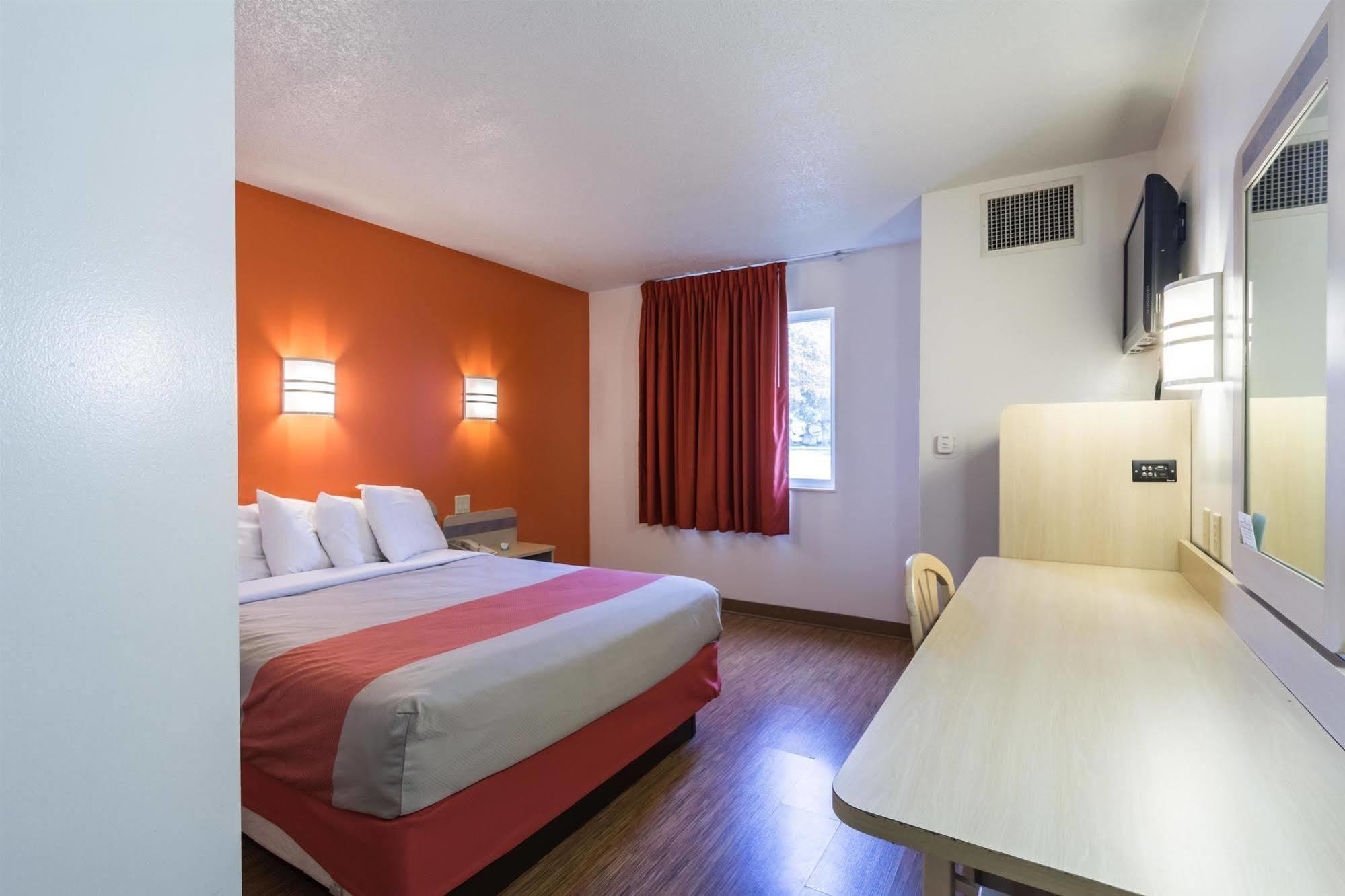 Motel 6-Milan, Oh - Sandusky Eksteriør bilde