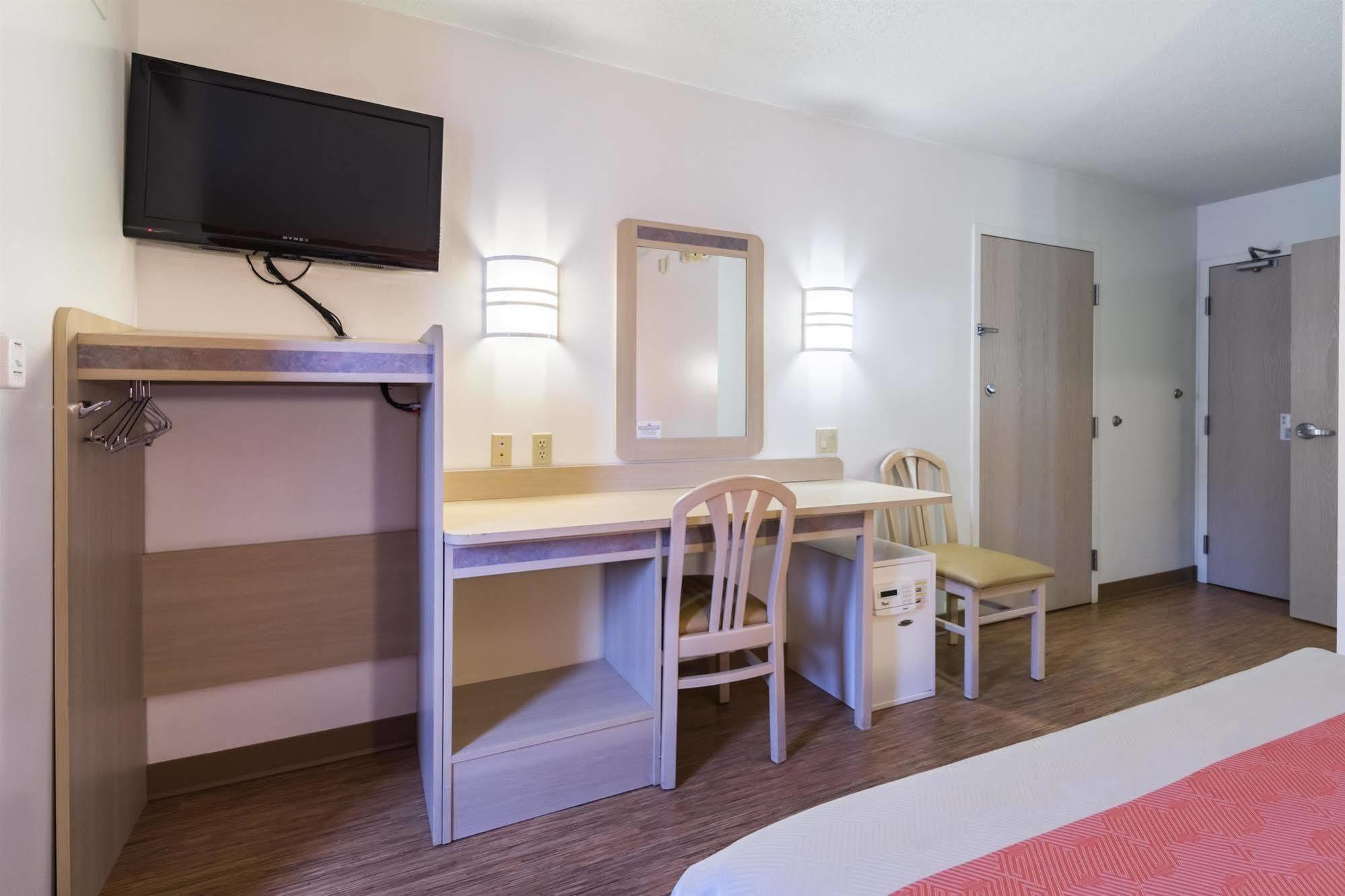 Motel 6-Milan, Oh - Sandusky Eksteriør bilde