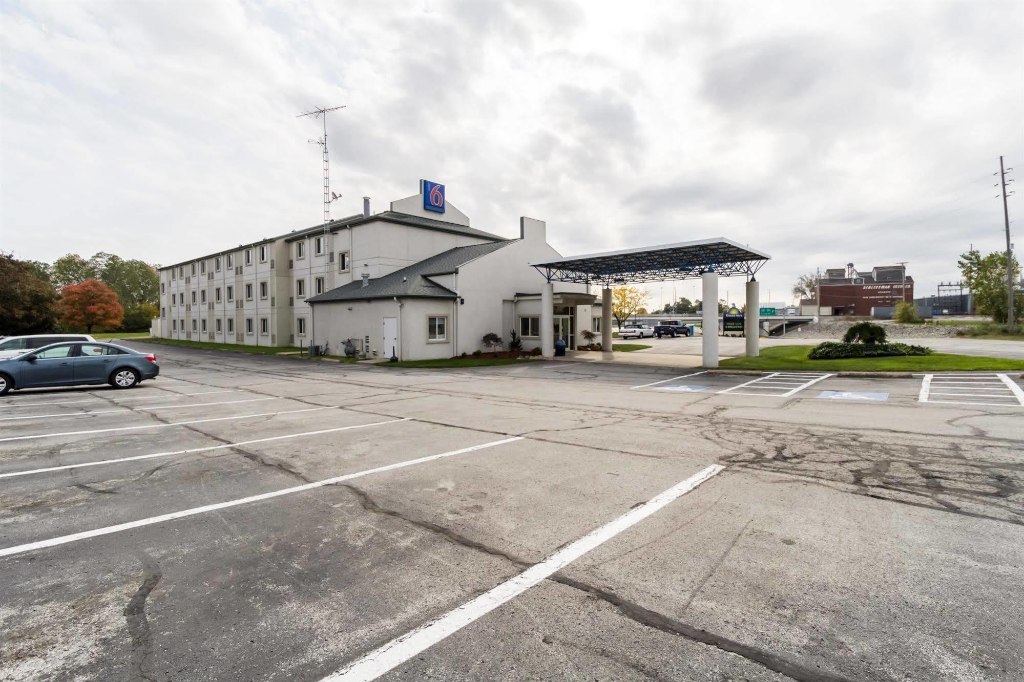 Motel 6-Milan, Oh - Sandusky Eksteriør bilde